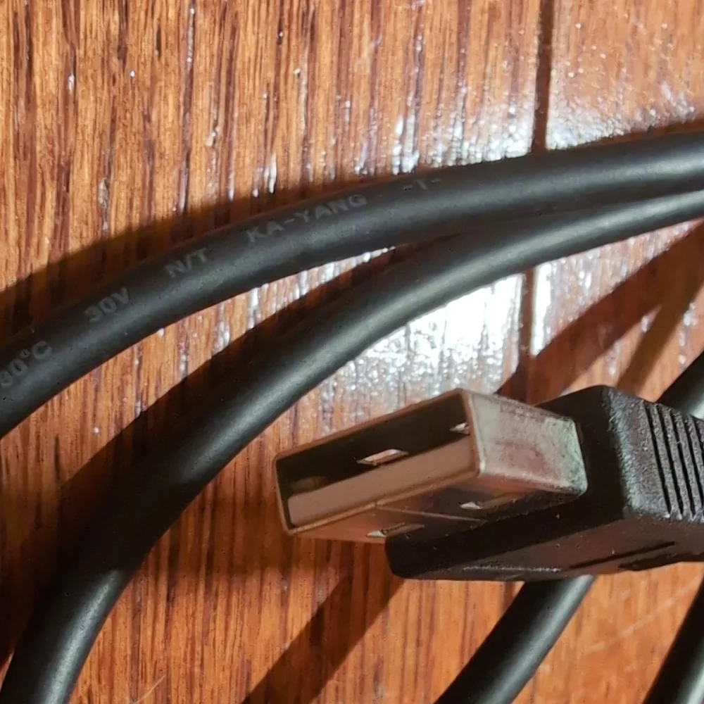 Starcom USB Y Cable Black Model YC150B